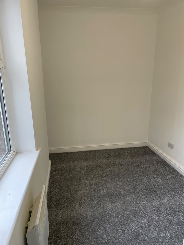 Dukinfield 2 Bed Flat, Astley Street, SK16 To Rent Now for £700.00 p/m