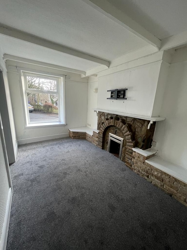Bacup 3 Bed SemiDetached House, Church Street, OL13 To Rent Now