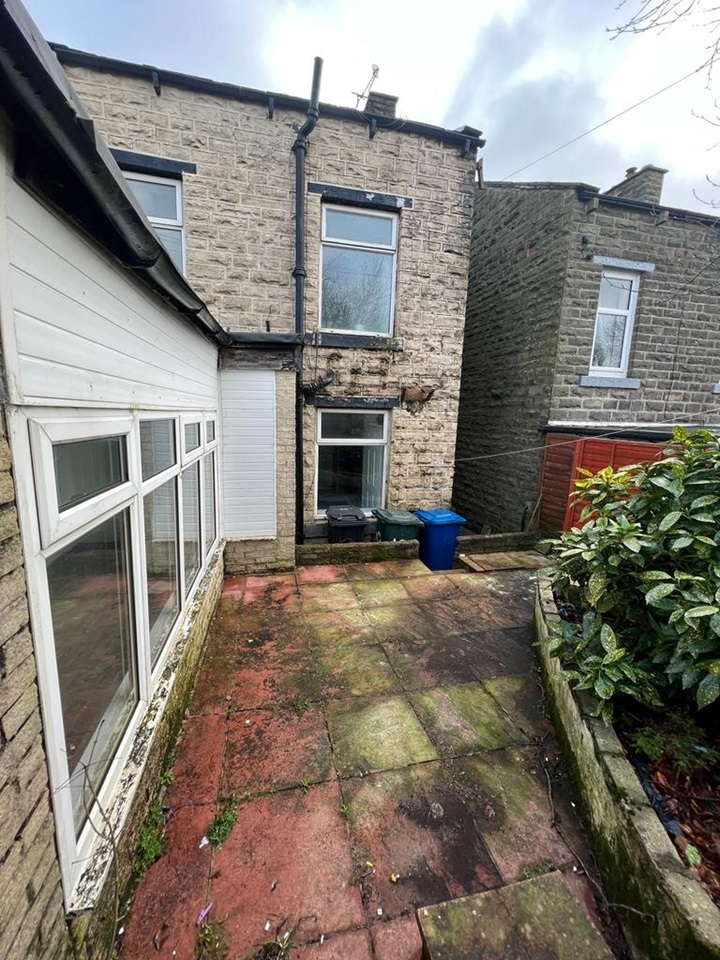 Bacup 3 Bed SemiDetached House, Church Street, OL13 To Rent Now