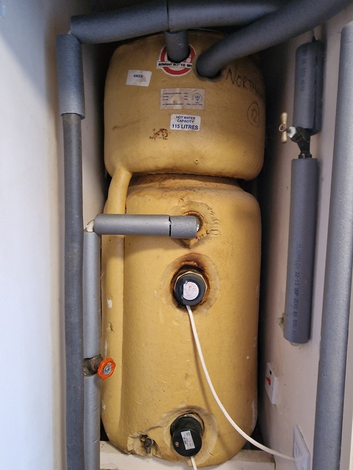 Welwyn Garden City Studio Flat, Panshanger, AL7 To Rent Now for £