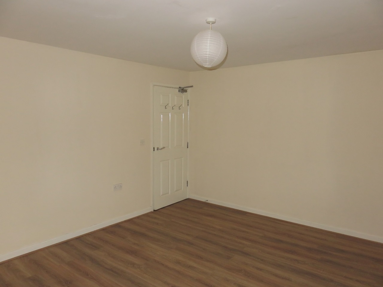 Bury 2 Bed Flat, Powell House, BL9 To Rent Now for £850.00 p/m