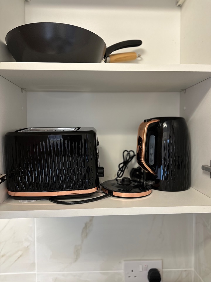 Thornton Heath 1 Bed Flat, Whitehorse Road, CR7 To Rent Now for £