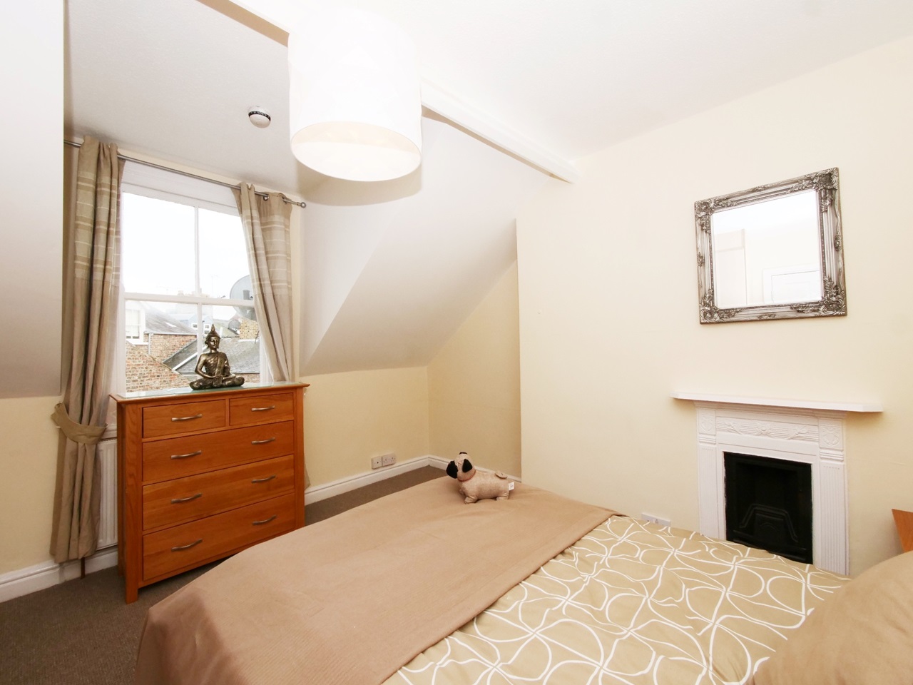 York Room in a Shared House, Nunthorpe Avenue, YO23 To Rent Now for