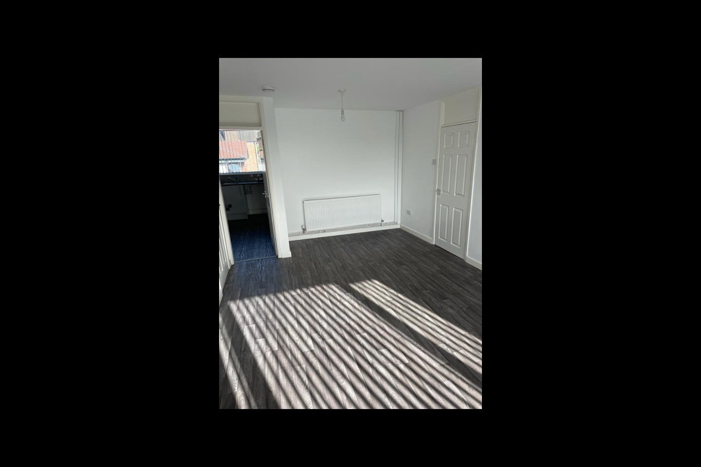 Wordsley 3 Bed Flat, Sandringham Road, DY8 To Rent Now for £750.00 p/m