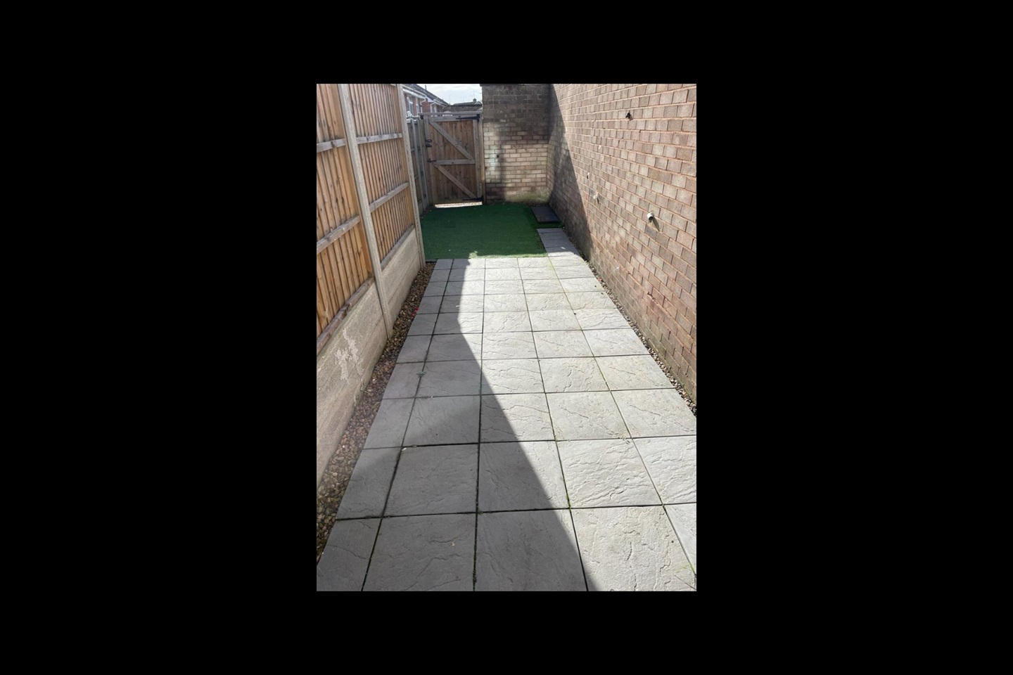 Wordsley 3 Bed Flat, Sandringham Road, DY8 To Rent Now for £750.00 p/m