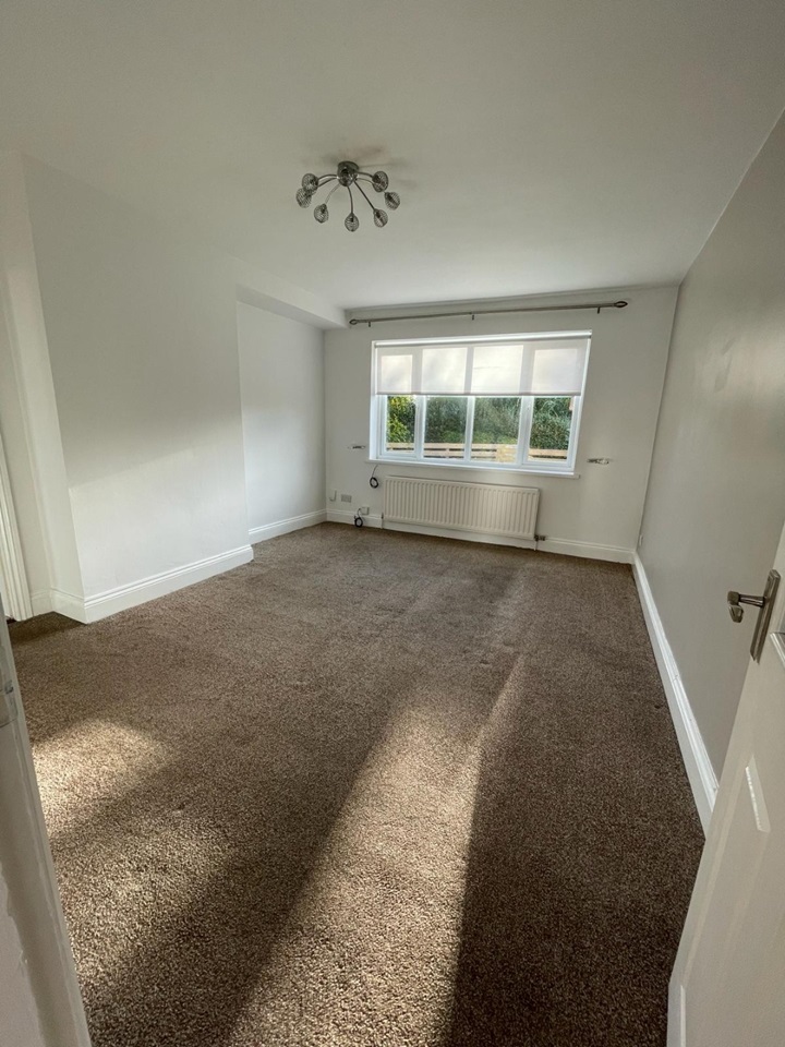 Orrell, Wigan 3 Bed SemiDetached House, Redwood Avenue, WN5 To Rent Now for £850.00 p/m