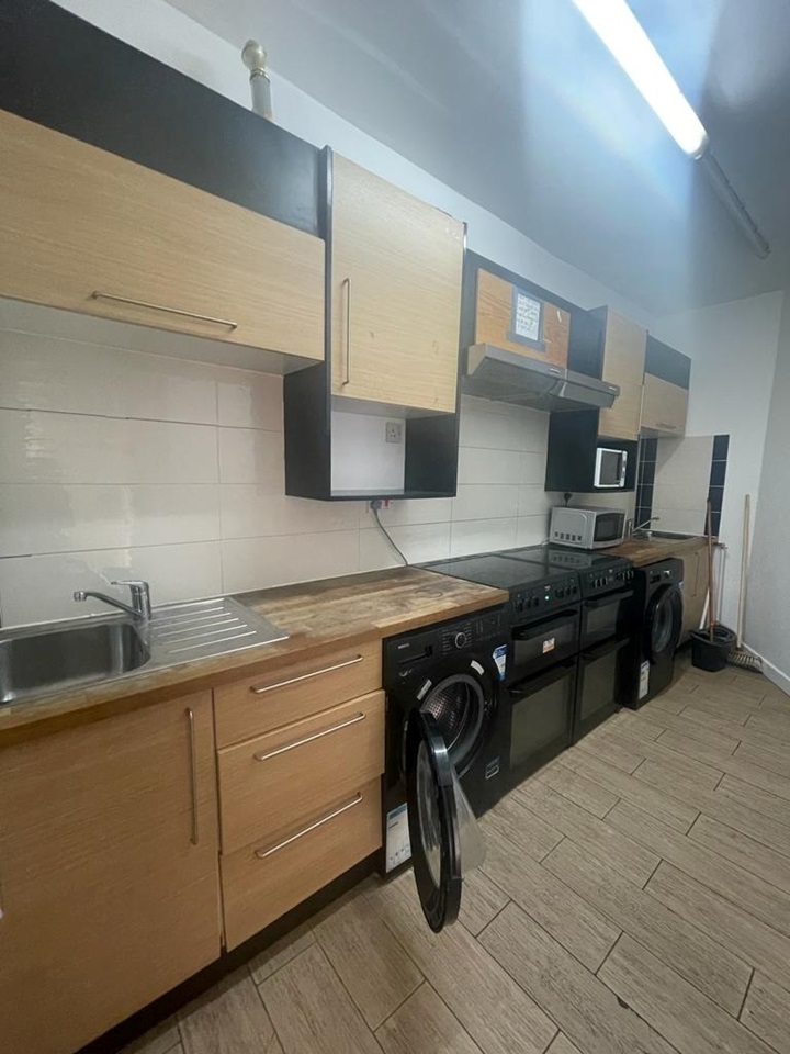 Barking Studio Flat, St. Erkenwald Road, IG11 To Rent Now for £