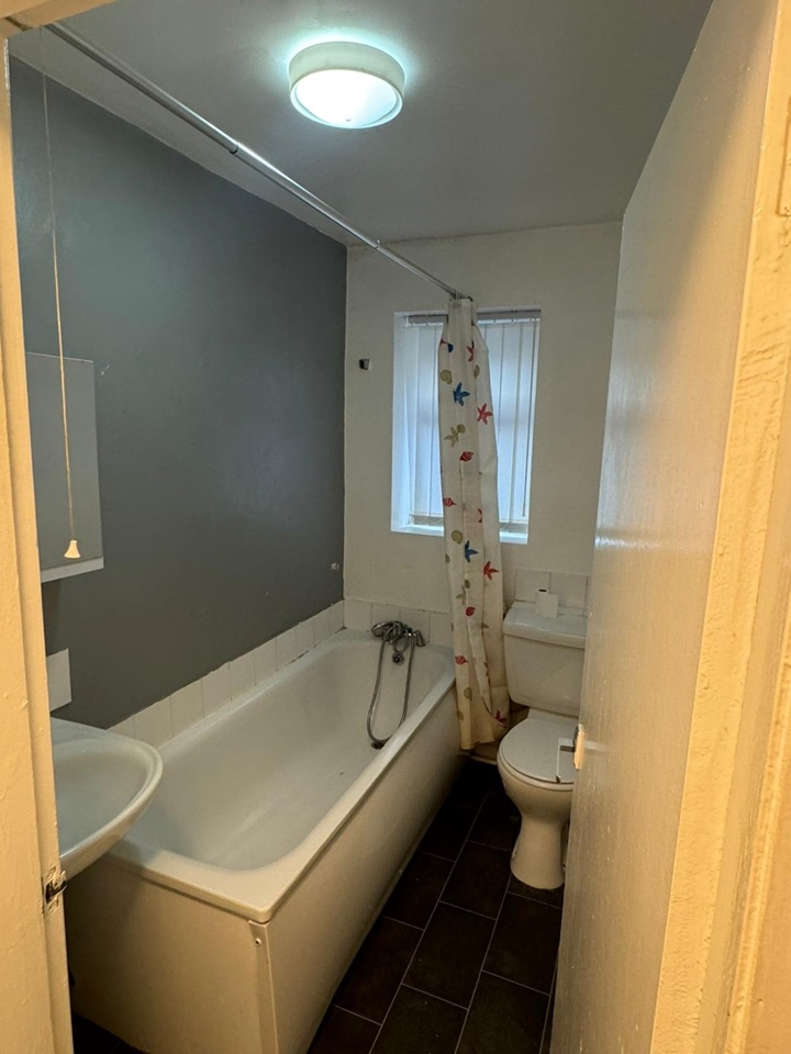 Liverpool 2 Bed Terraced House, Wilburn Street, L4 To Rent Now for