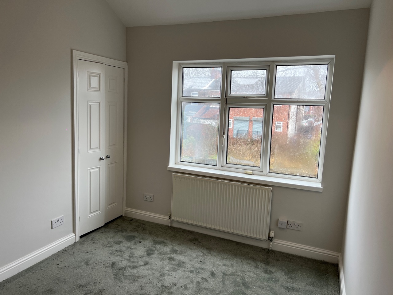 Stockport 2 Bed SemiDetached House, Islington Road, SK2 To Rent