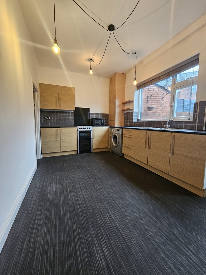 Wigan 2 Bed Terraced House, Kendal Street, WN6 To Rent Now for £750.00 p/m