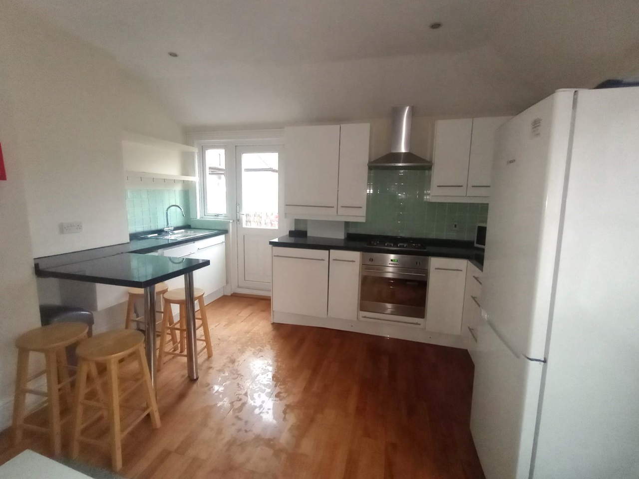 Clapham 3 Bed Flat, Aristotle Road, SW4 To Rent Now for £2,925.00 p/m