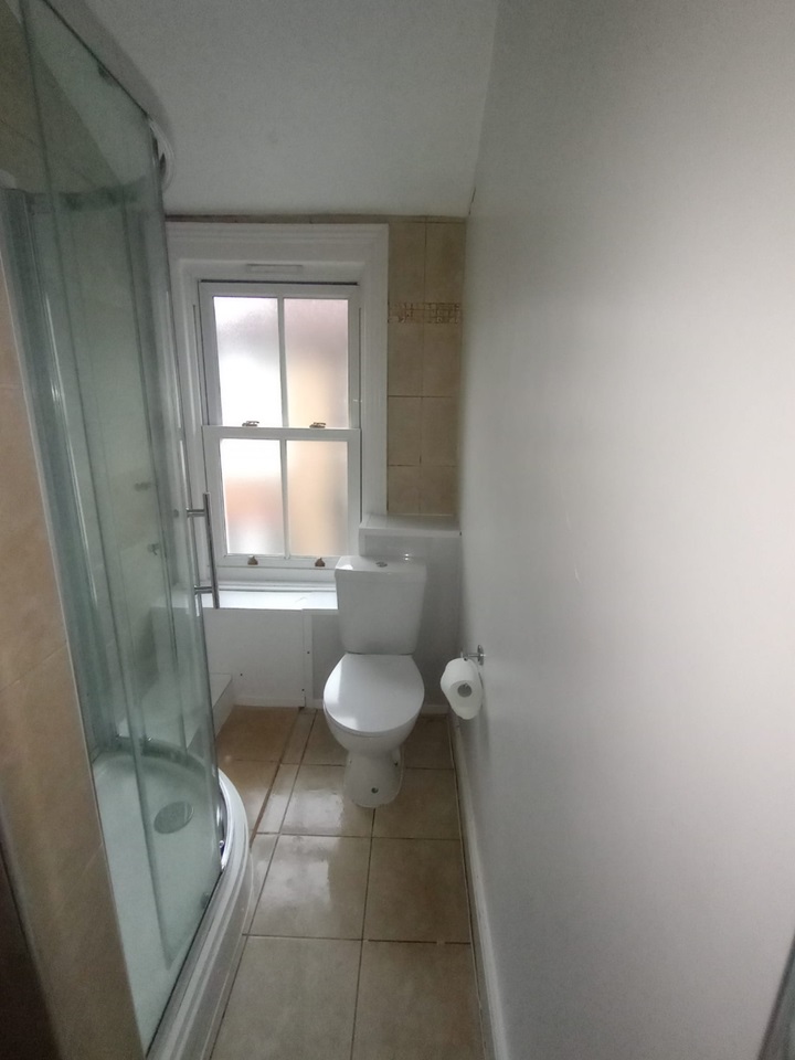 Clapham 3 Bed Flat, Aristotle Road, SW4 To Rent Now for £2,925.00 p/m