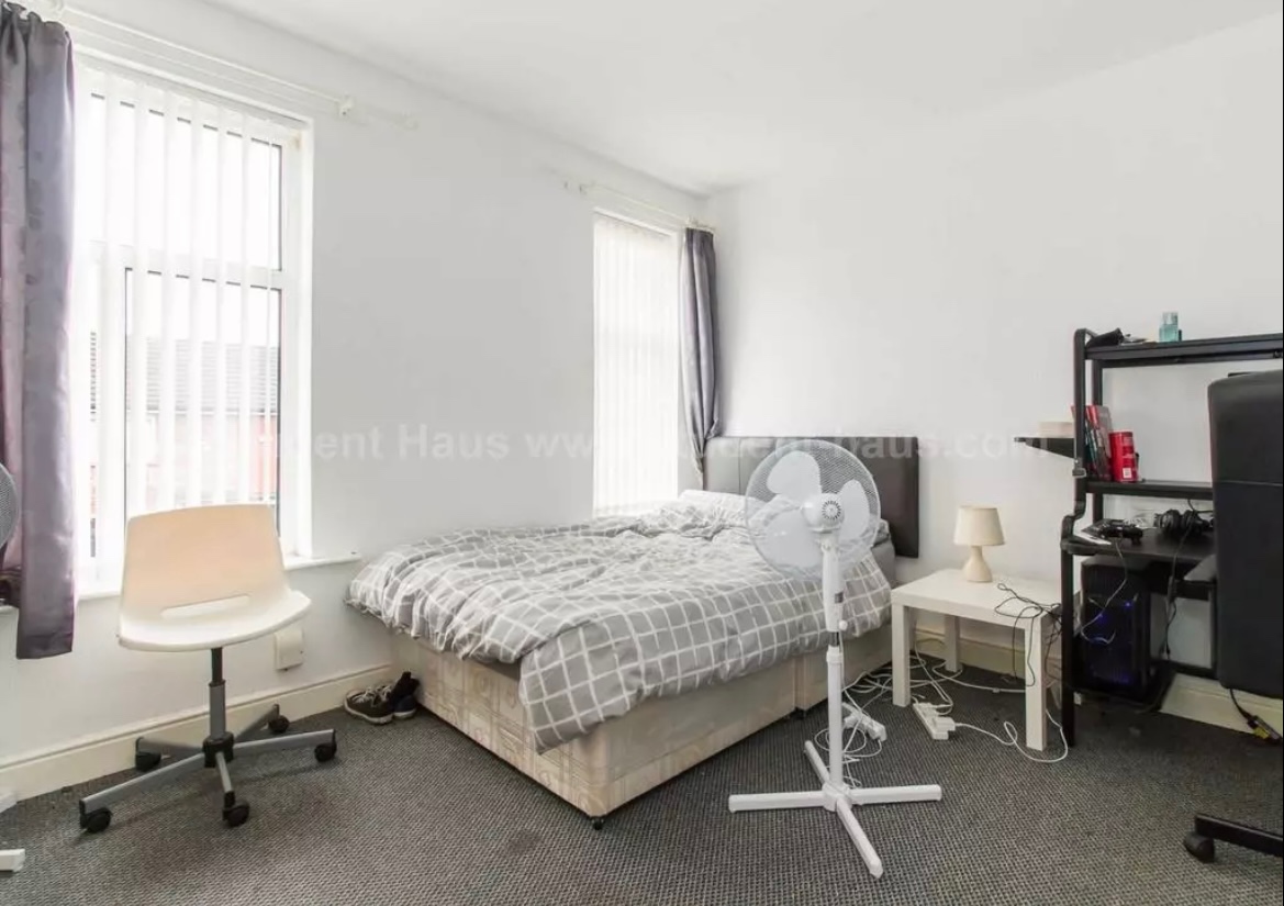 Salford 3 Bed Terraced House, Gerald Road, M6 To Rent Now for £563.