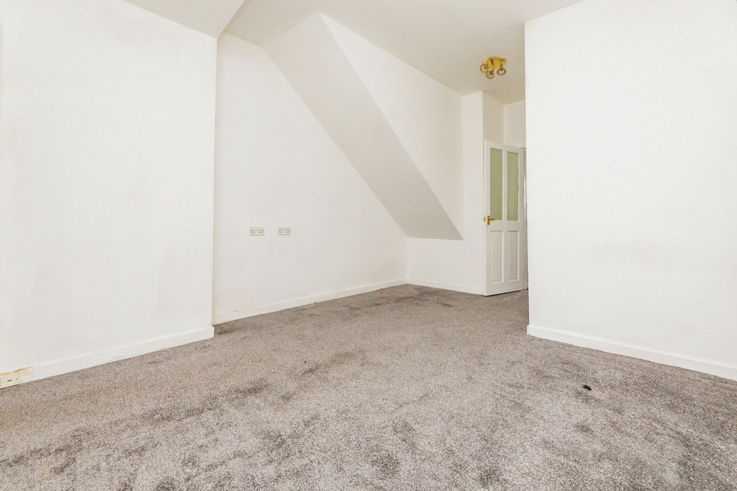 Wombwell, Barnsley 1 Bed Flat, Hough Lane, S73 To Rent Now for £525