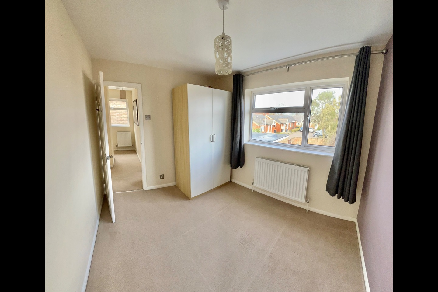 Bedford 3 Bed Detached House, Whitworth Way, MK45 To Rent Now for £