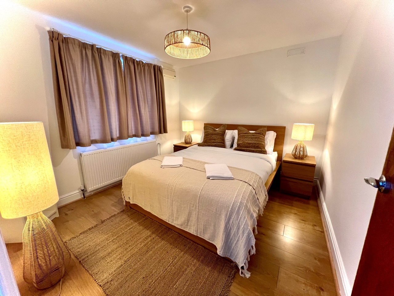 Hounslow 2 Bed Flat, Hounslow, TW4 To Rent Now for £2,000.00 p/m