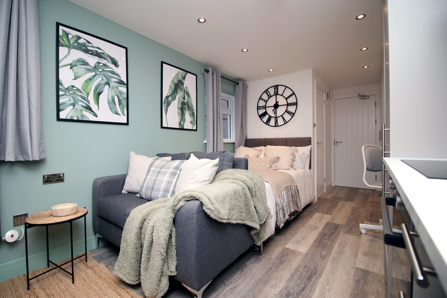 Swansea 1 Bed Flat, City Centre, SA1 To Rent Now for £650.00 p/m