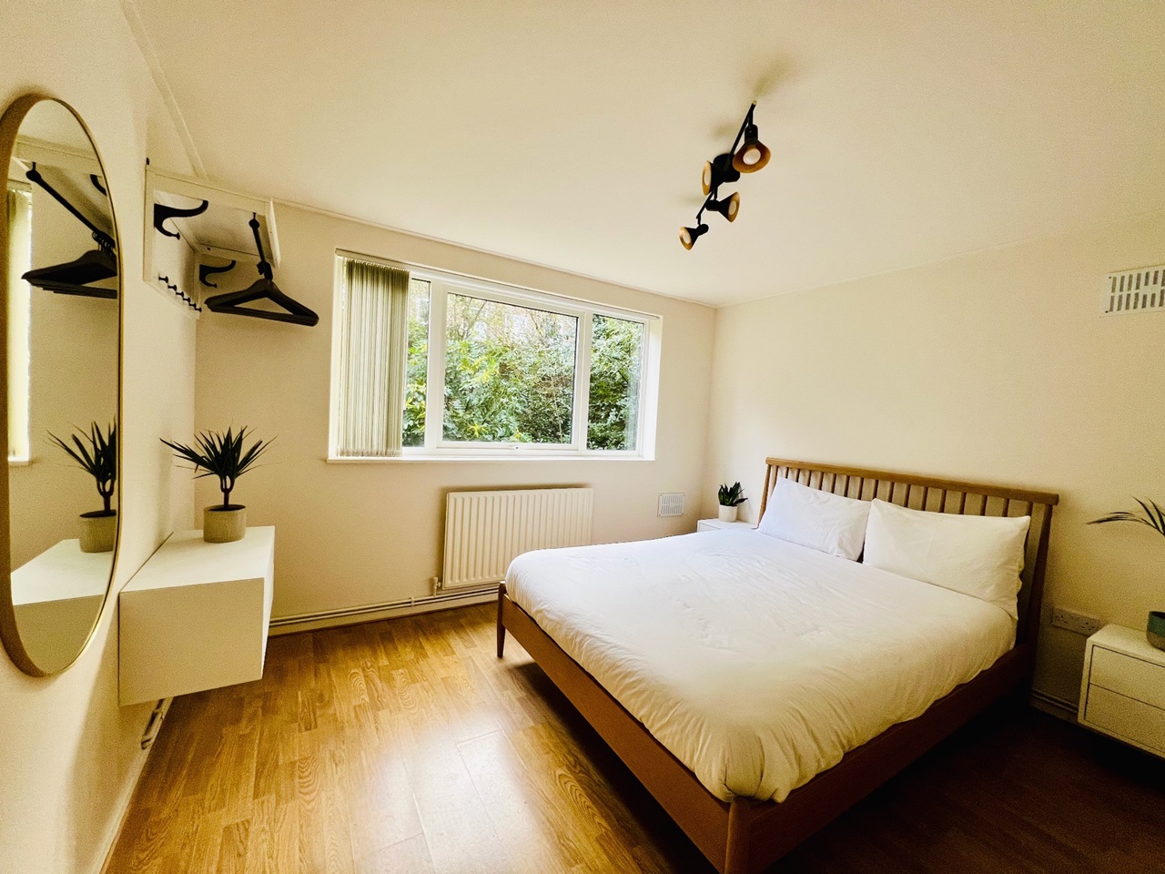 Nottingham 2 Bed Flat, Redcliffe Road, NG3 To Rent Now for £1,000.00 p/m