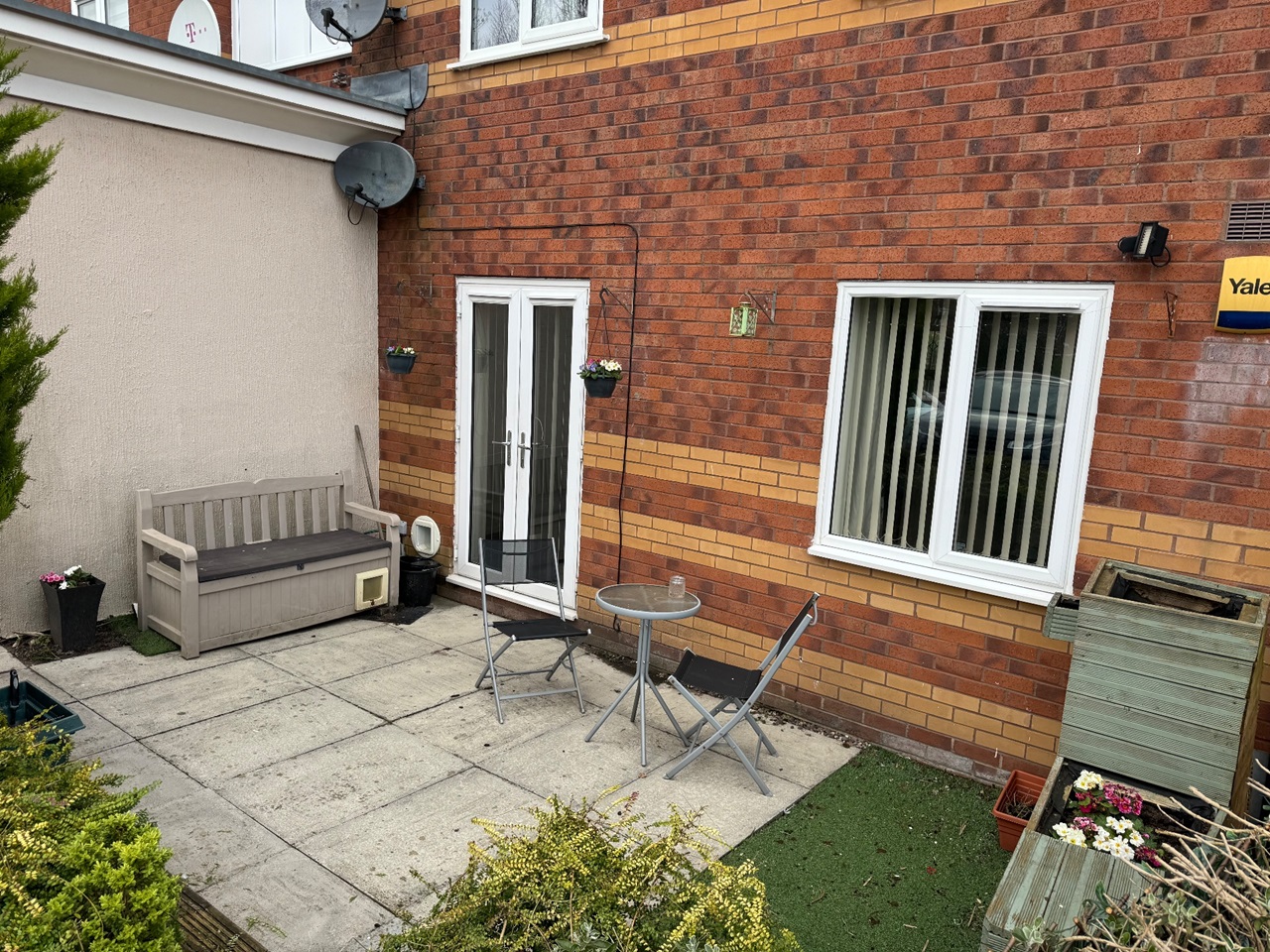 Salford 2 Bed Flat, Trinity Riverside, M3 To Rent Now for £1,200.00 p/m