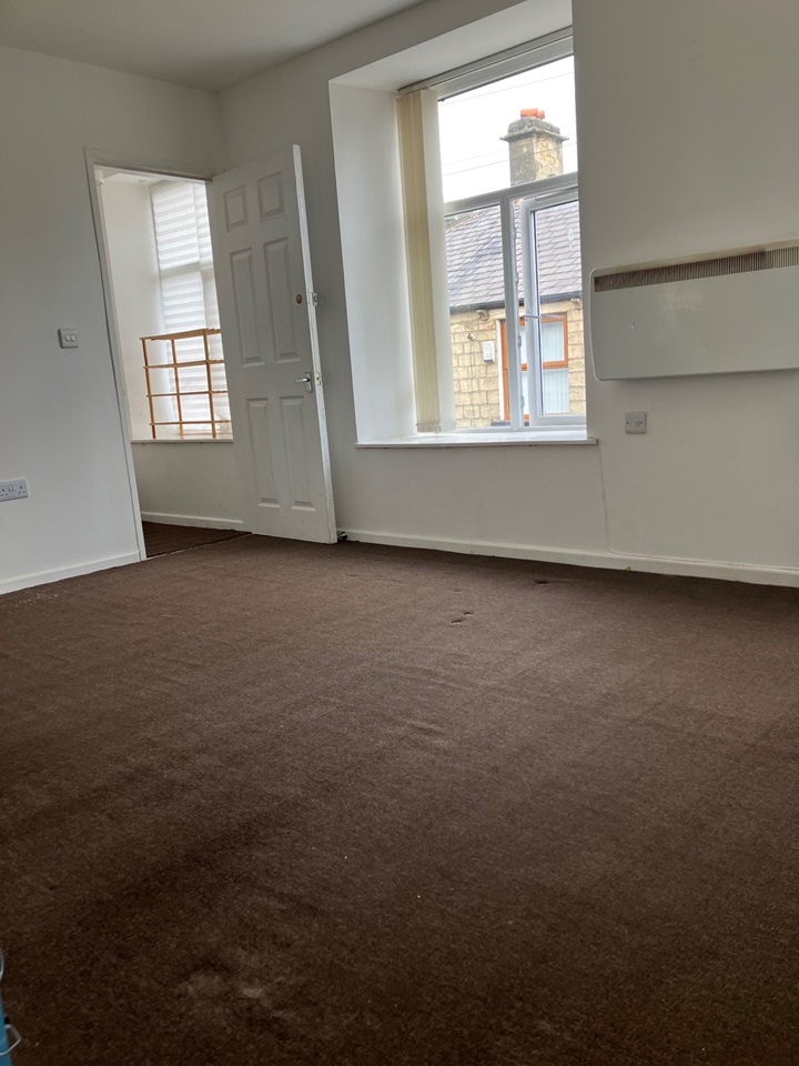 Ramsbottom, Bury 2 Bed Holt Street West, BL0 To Rent