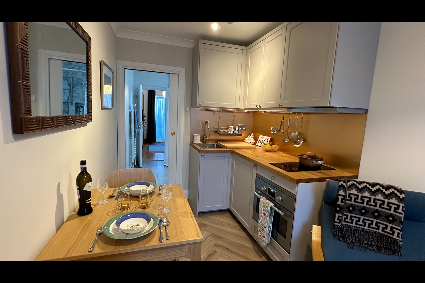 London 1 Bed Flat, Dollis Hill Lane, NW2 To Rent Now for £1,300.00 p/m