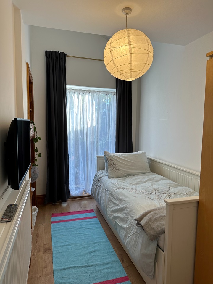 London 1 Bed Flat, Dollis Hill Lane, NW2 To Rent Now for £1,300.00 p/m