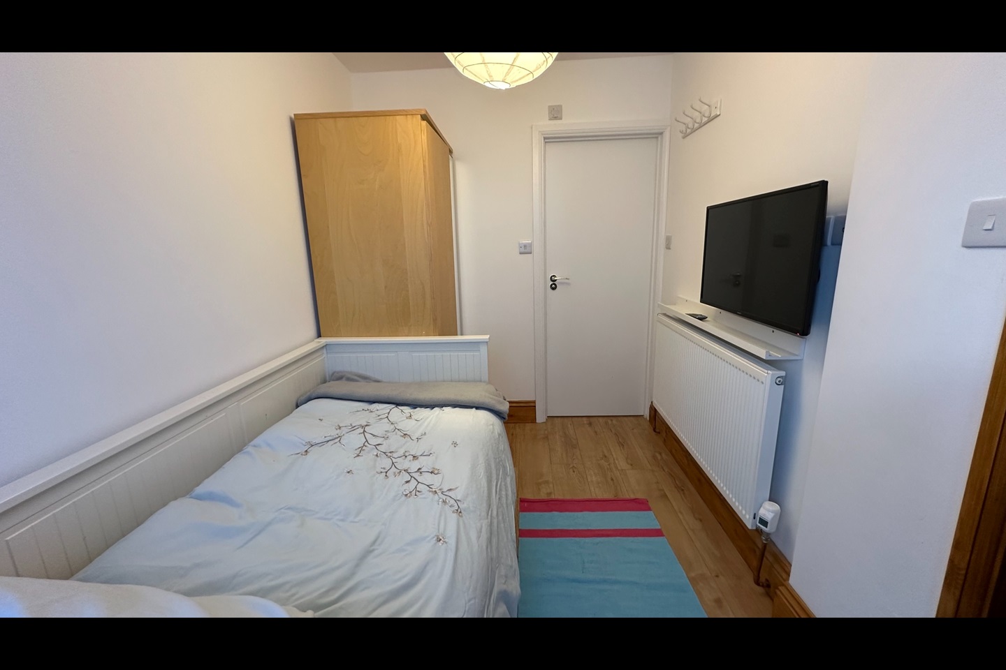 London 1 Bed Flat, Dollis Hill Lane, NW2 To Rent Now for £1,300.00 p/m