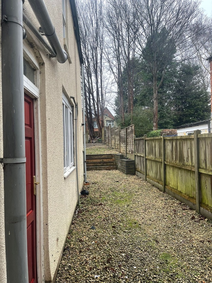 Birmingham Room in a Shared House, Summerfield Crescent, B16 To