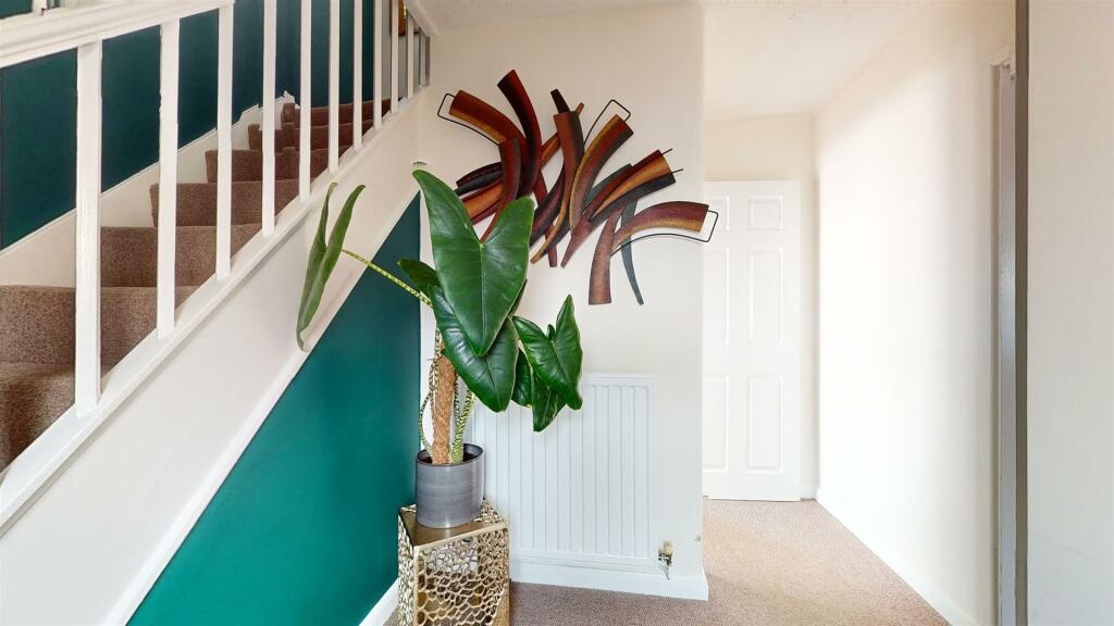 Bristol Room in a Shared House, Queenshill Road, BS4 To Rent Now