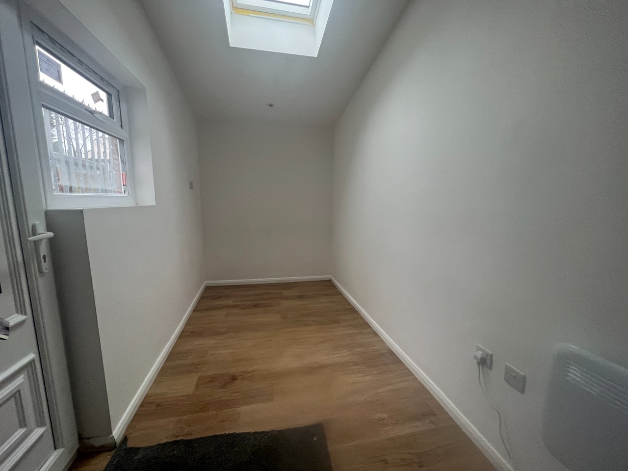 Radcliffe, Manchester 2 Bed Flat, Deansgate, M26 To Rent Now for £