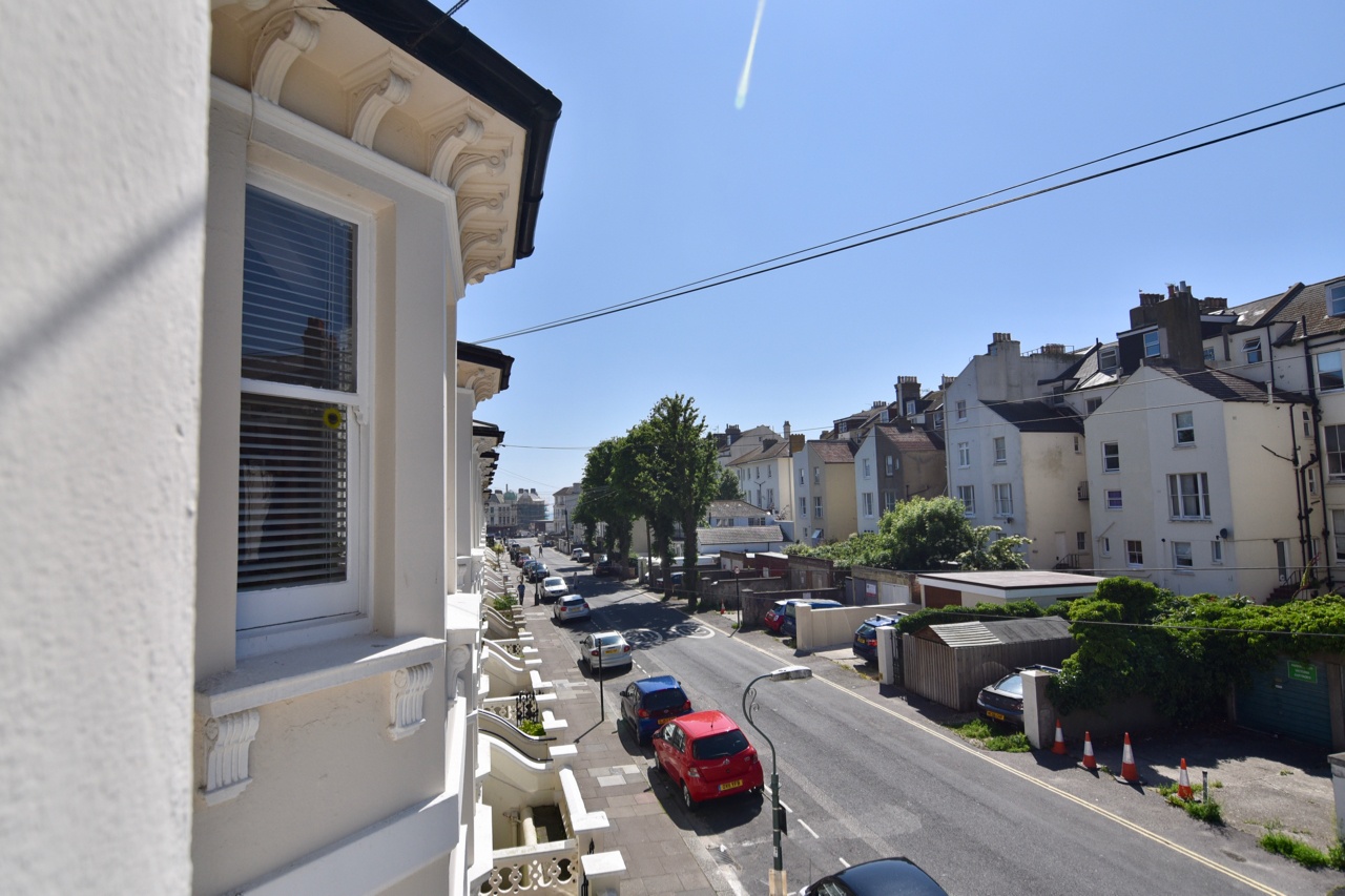 Hove Studio Flat, Seafield Road, BN3 To Rent Now for £775.00 p/m