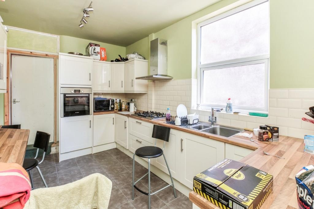 Balsall Heath, Birmingham 5 Bed Terraced House, Street, B12