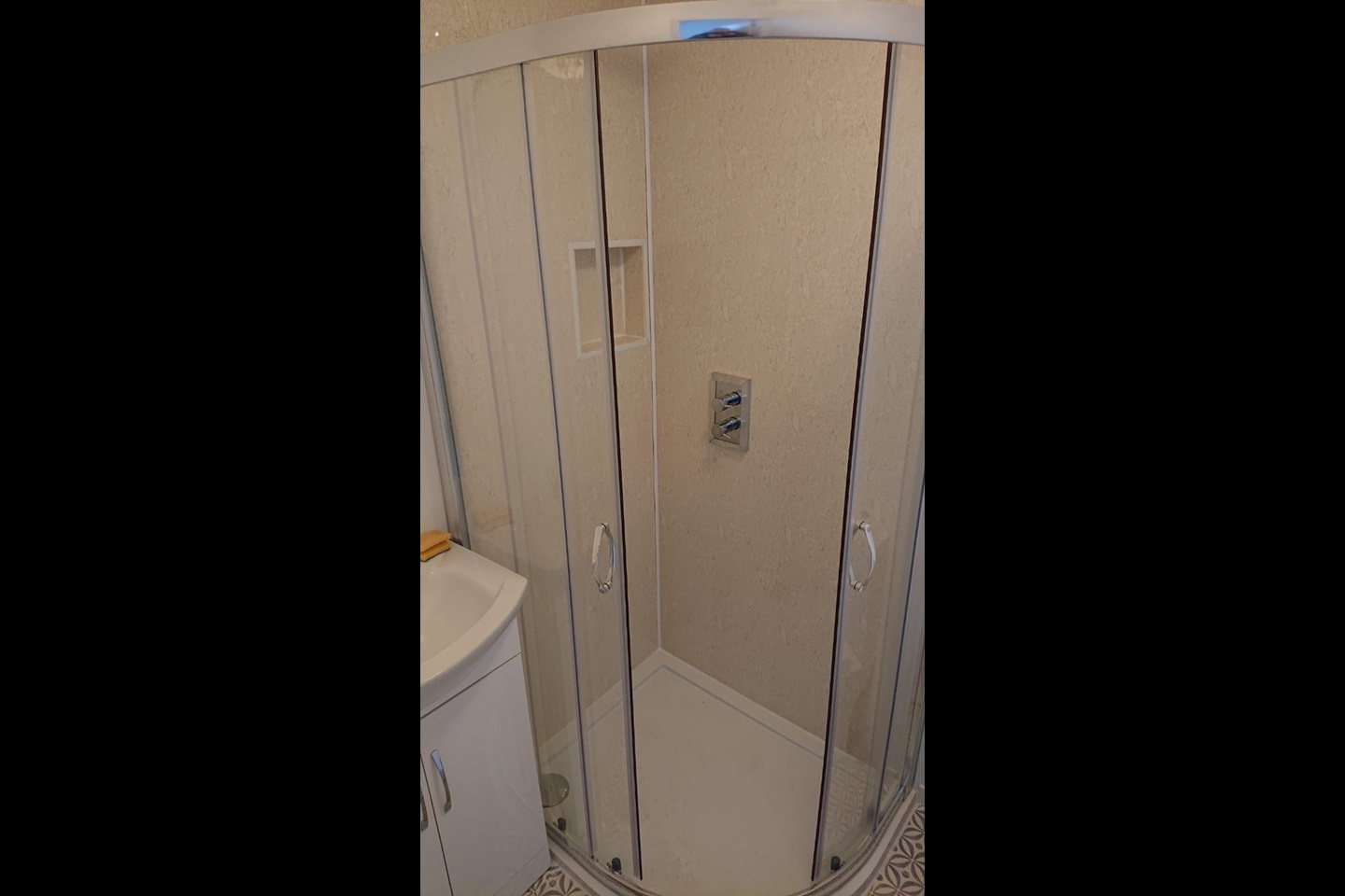 Balsall Heath, Birmingham 5 Bed Terraced House, Street, B12