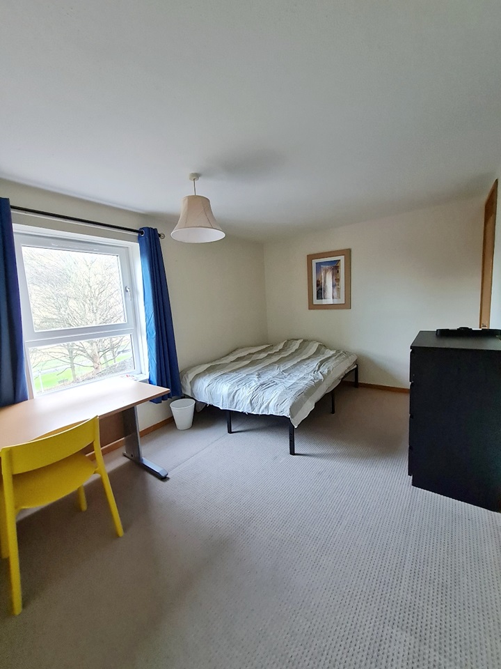 Edinburgh 2 Bed Flat, Dumbiedykes Road, EH8 To Rent Now for £1,230.