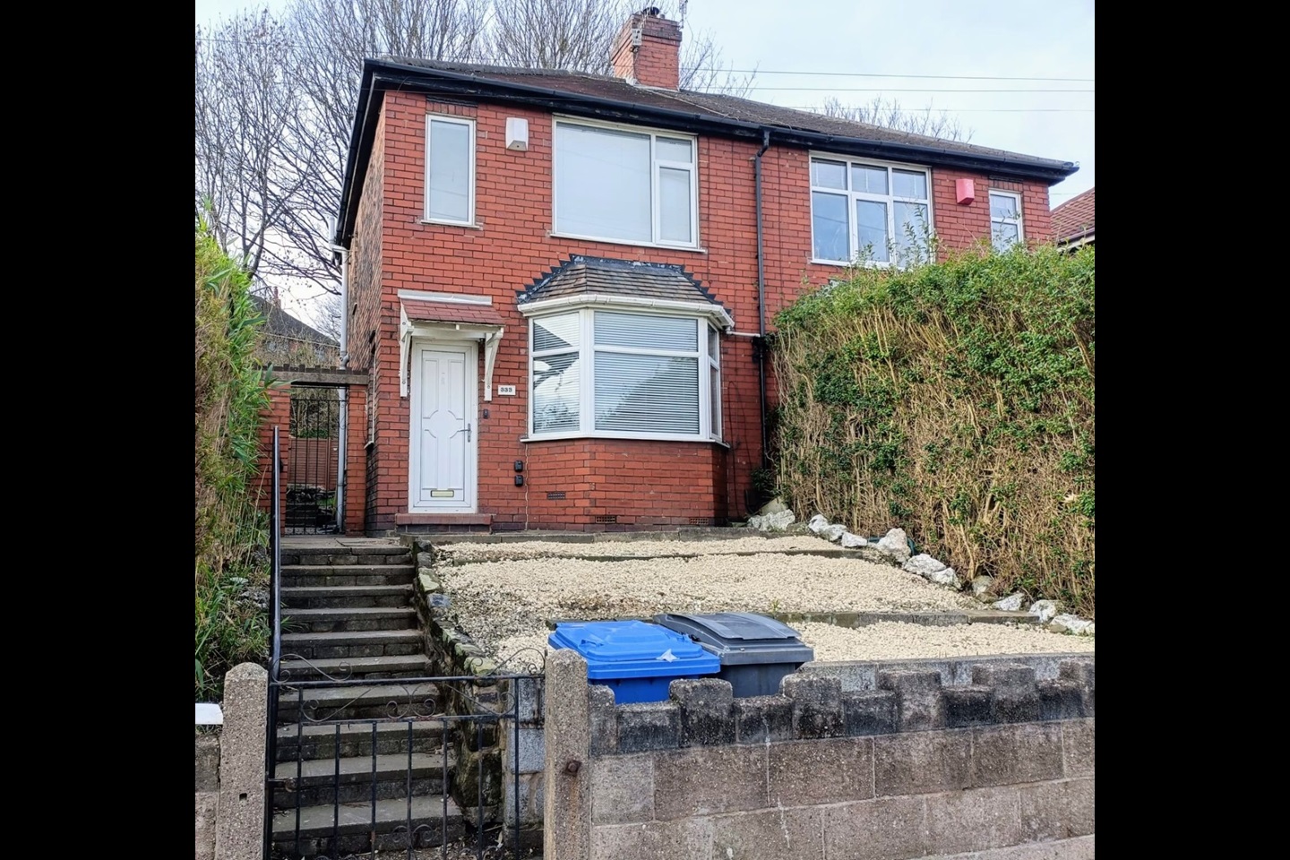 StokeOnTrent 2 Bed SemiDetached House, Leek Road, ST4 To Rent