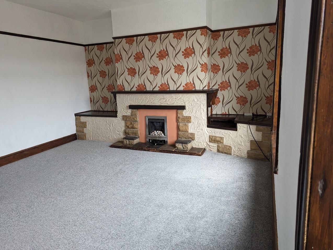 Linthwaite 2 Bed Terraced House, Manchester Rd, HD7 To Rent Now for