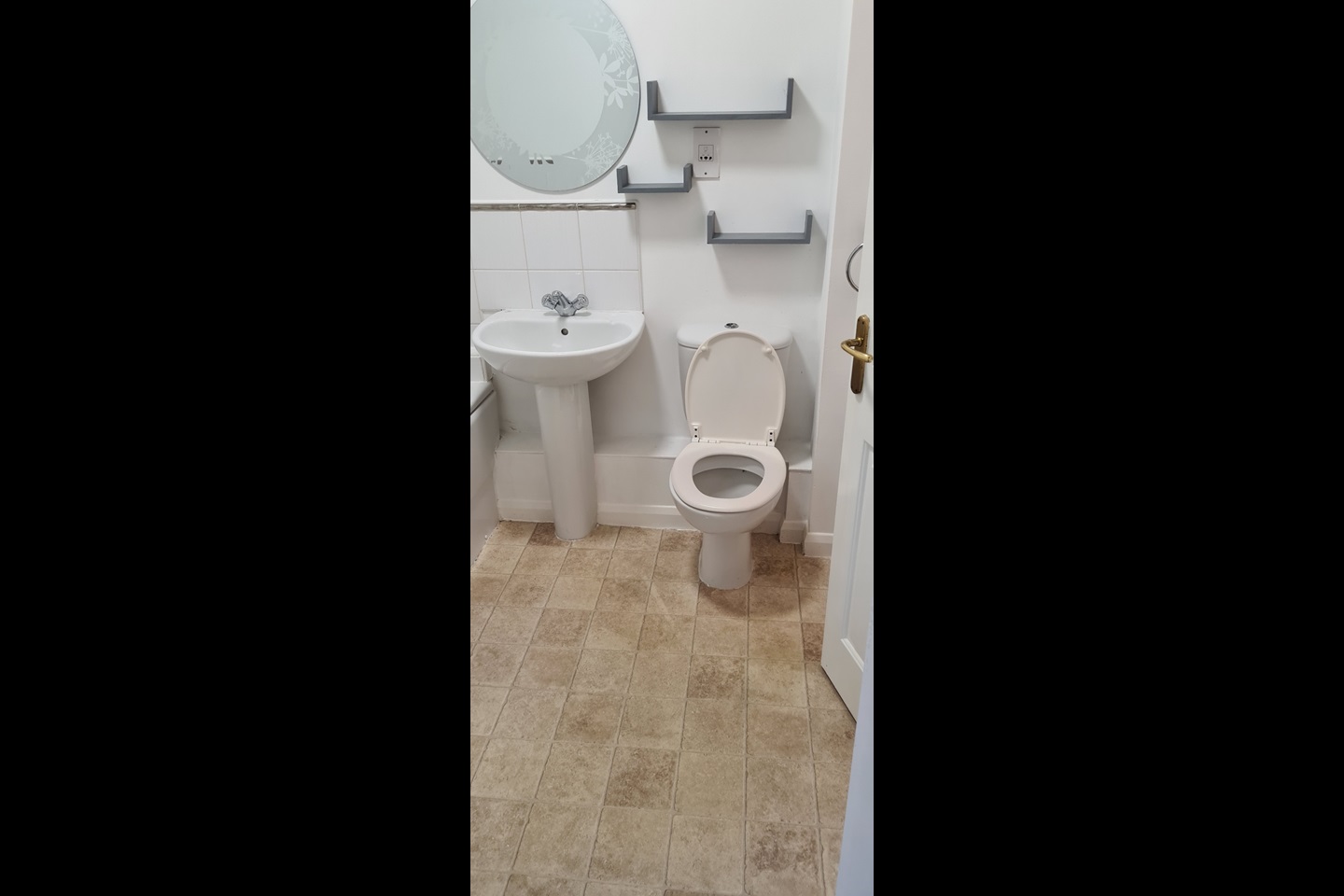 Bedworth 2 Bed Flat, Nuneaton Road, CV12 To Rent Now for £795.00 p/m