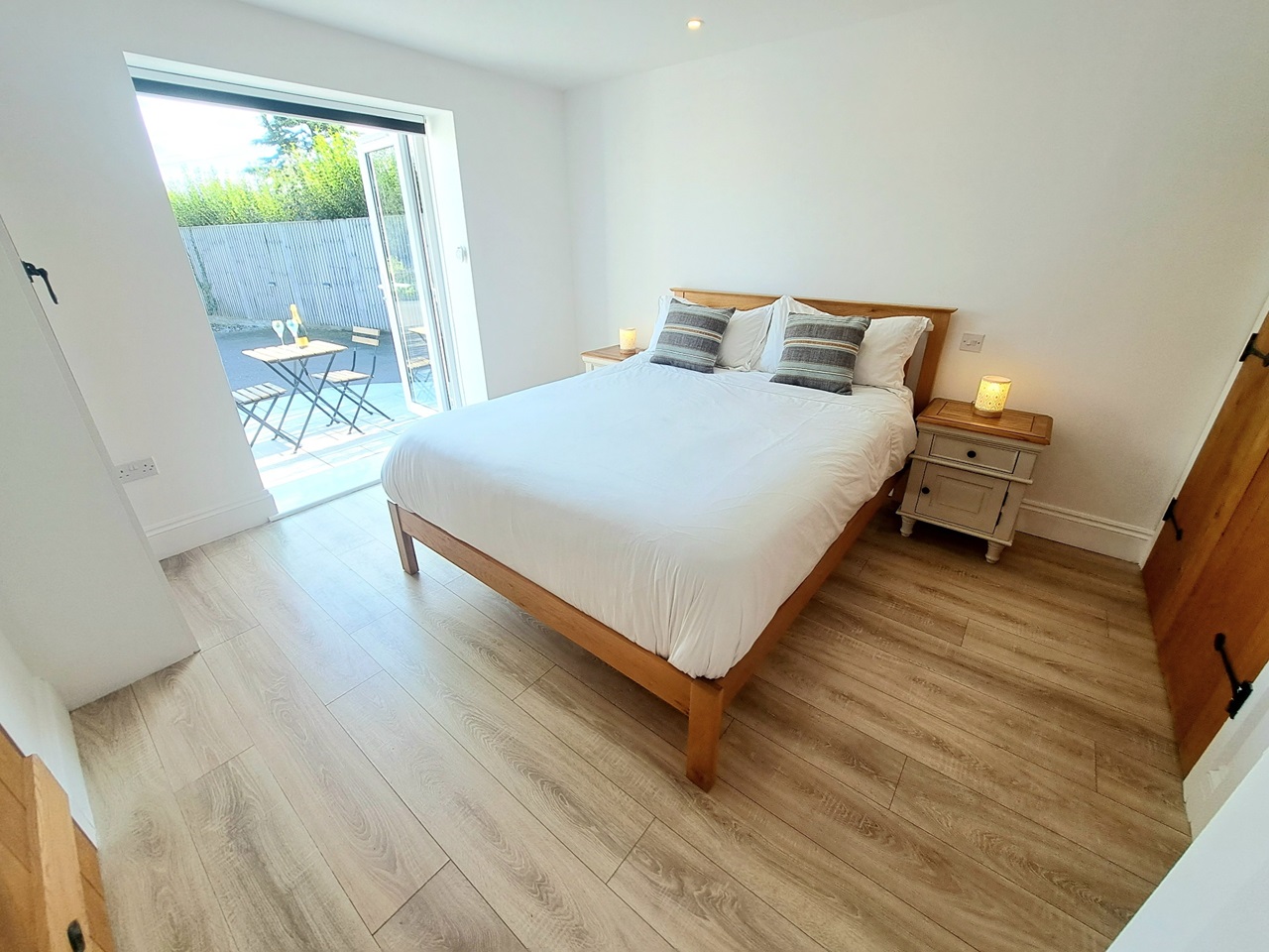 Waltham, Southampton 1 Bed Detached House, White Horse