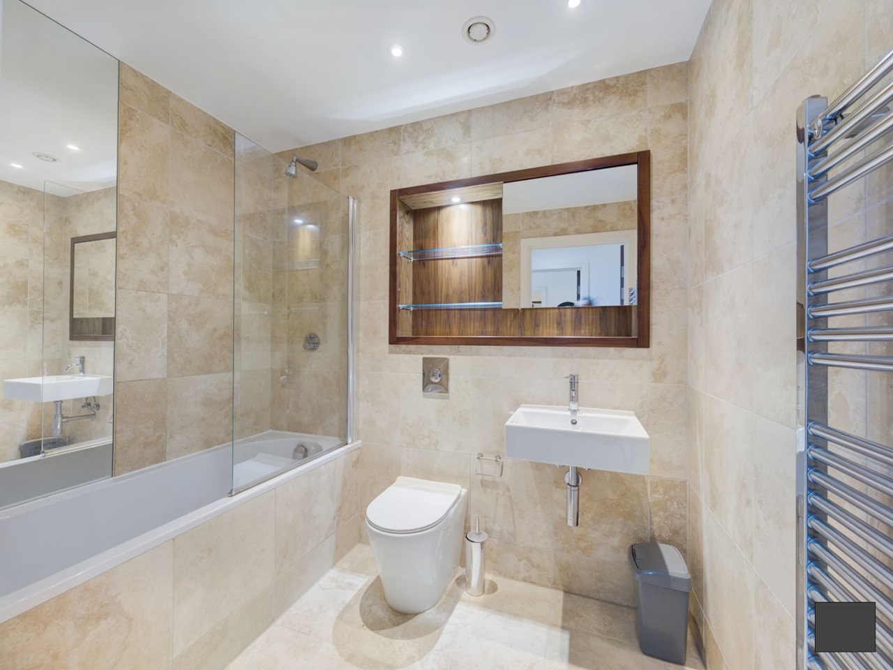 Liverpool 2 Bed Flat, William Jessop Way, L3 To Rent Now for £915.