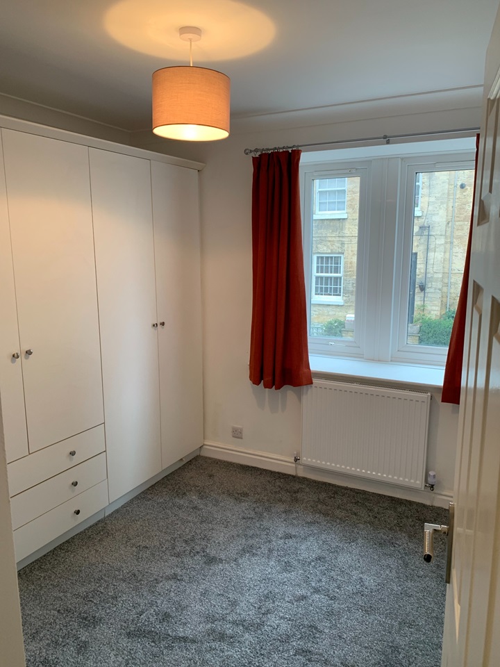 Boston Spa, Wetherby 2 Bed Flat, Thornhill, LS23 To Rent Now for £