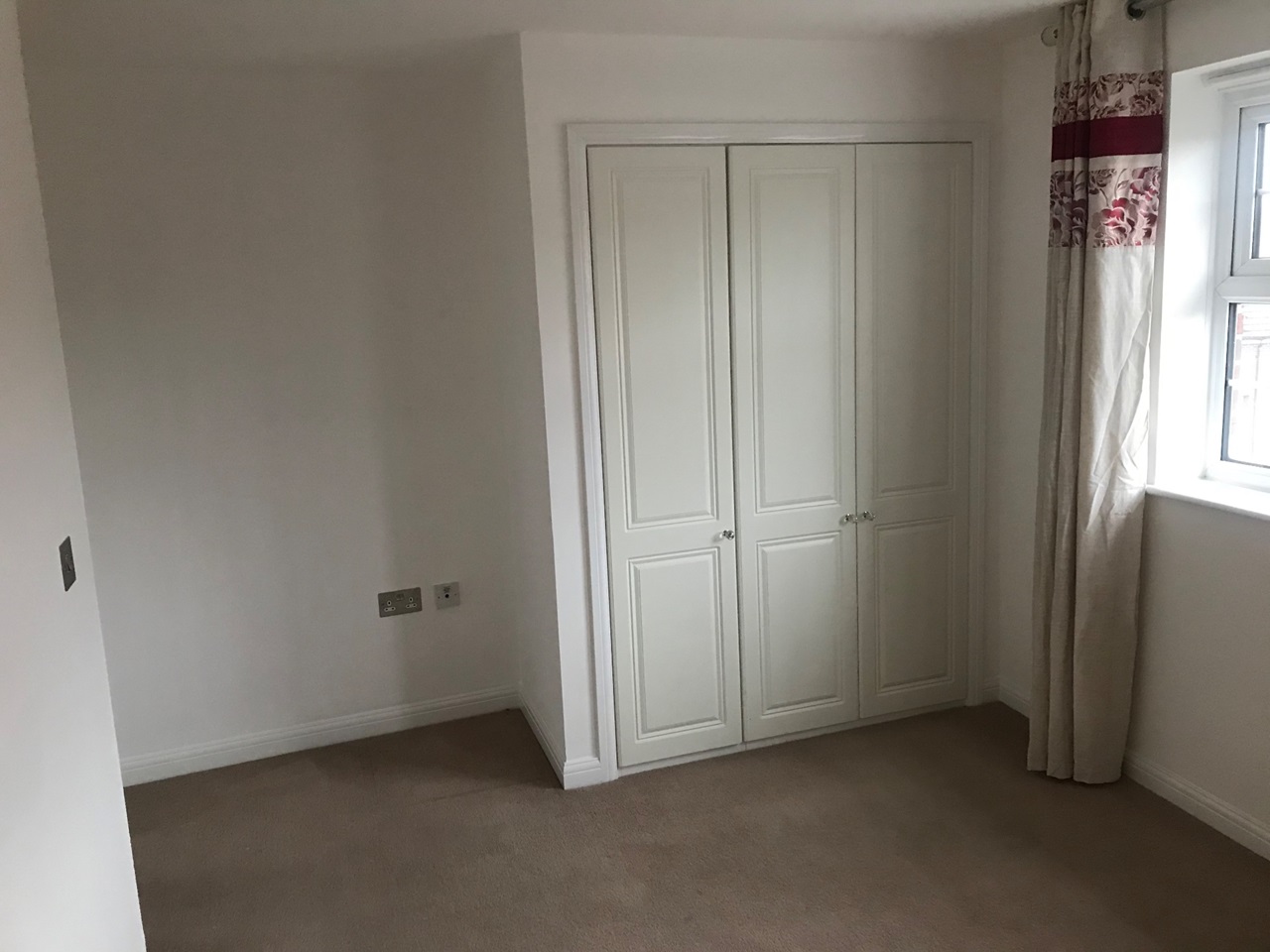 Tuffley, Gloucester 3 Bed Terraced House, Streamside, GL4 To Rent