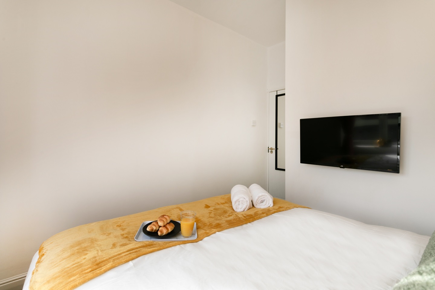 Coventry 4 Bed SemiDetached House, Allesley Old Road, CV5 To Rent