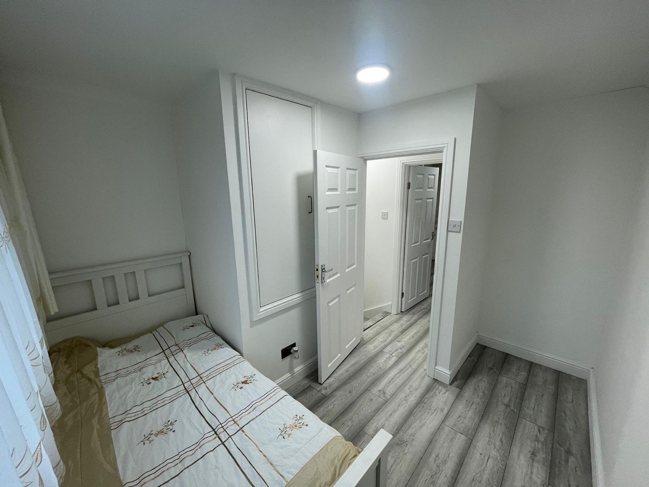 Enfield 2 Bed SemiDetached House, Bilton Way, EN3 To Rent Now for