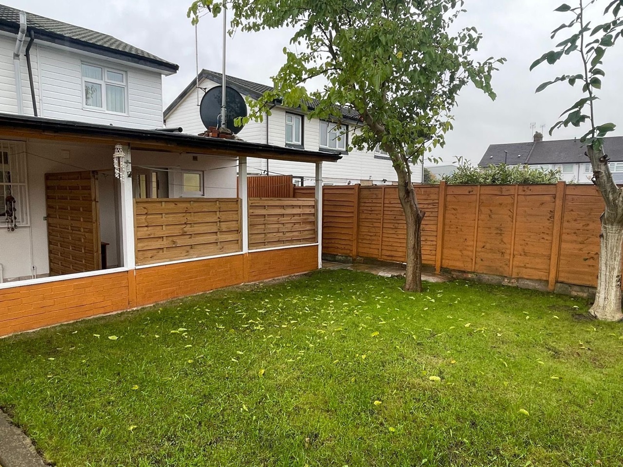 Enfield 2 Bed SemiDetached House, Bilton Way, EN3 To Rent Now for