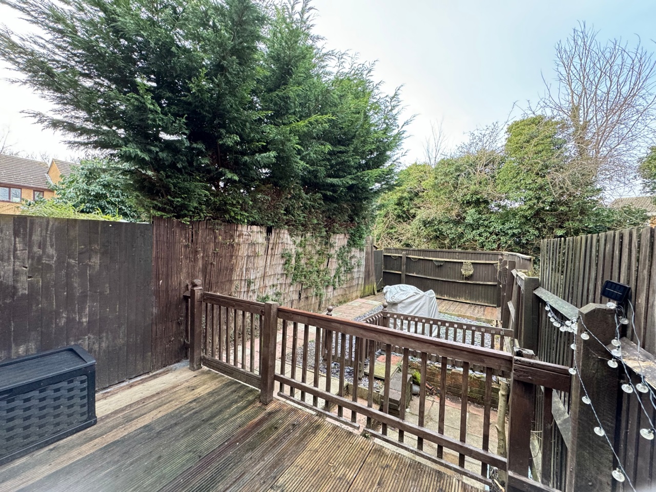 Bletchley, Milton Keynes 2 Bed Terraced House, Bosworth Close, MK3