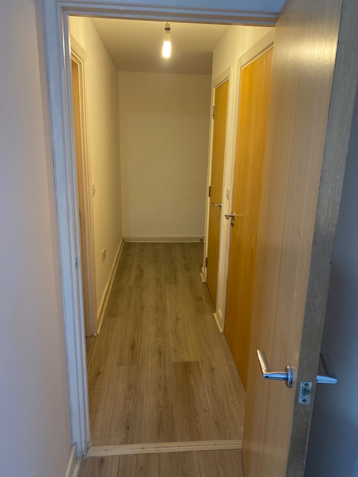 Barking 1 Bed Flat, Rill Court, IG11 To Rent Now for £1,250.00 p/m