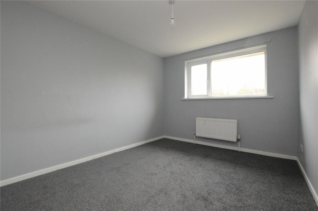 Rothwell, Leeds 3 Bed End Terrace, Northfield Place, LS26 To Rent