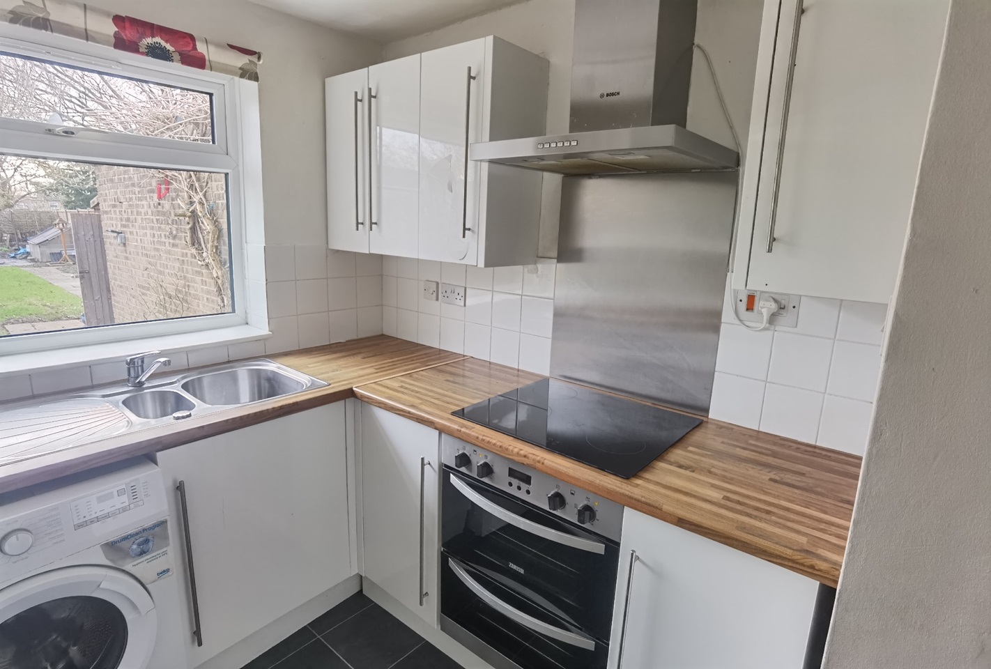 Wokingham 3 Bed SemiDetached House, Goodings Green, RG40 To Rent