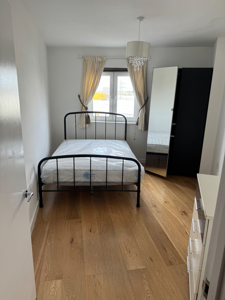 Croydon 2 Bed Flat, Peebles Court, CR0 To Rent Now for £1,750.00 p/m