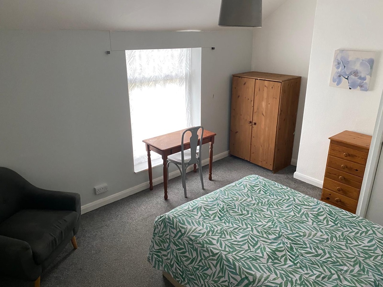 Darfield, Barnsley 2 Bed Terraced House, Doncaster Road, S73 To Rent Now for £600.00 p/m